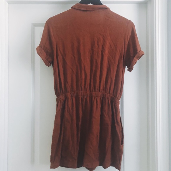Rust Button Down Shorts Romper With Pockets - Picture 3 of 3